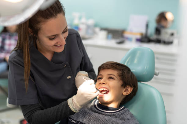 Best Emergency Root Canal Treatment in Old River Winfree, TX