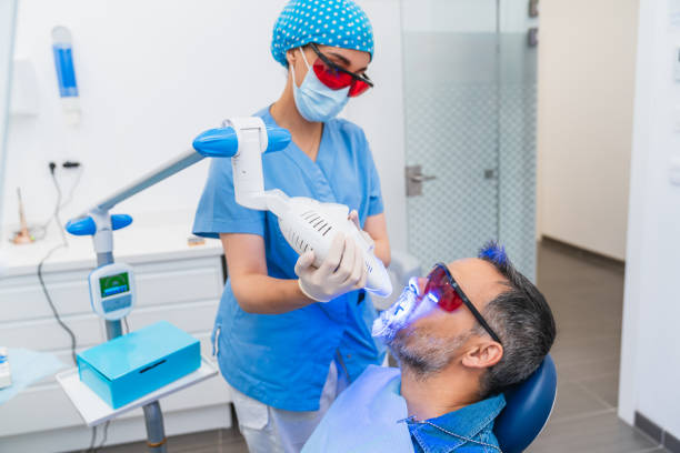 Best Holiday Emergency Dentist in Old River Winfree, TX